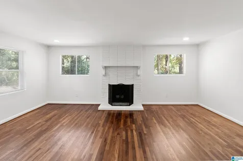 1945 Arkansas Street Leeds AL 35094