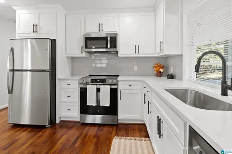 1945 Arkansas Street Leeds AL 35094