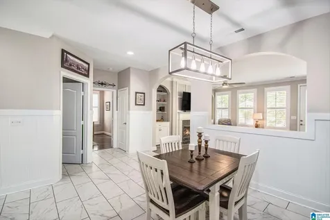 5569 Park Side Circle Hoover AL 35244