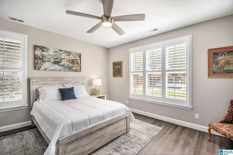 5569 Park Side Circle Hoover AL 35244