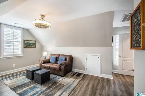 5569 Park Side Circle Hoover AL 35244