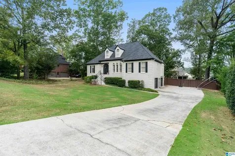 4524 Eagle Point Drive Birmingham AL 35242
