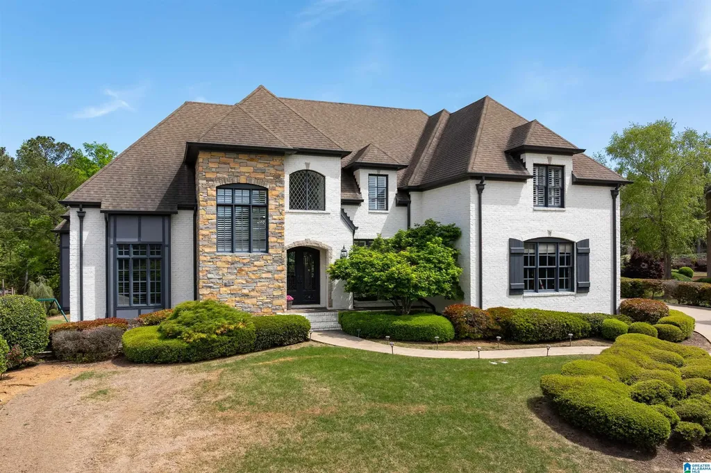 113 Langston Place Hoover AL 35242