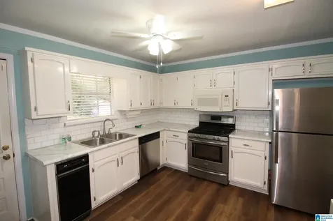 1212 Sweetwater Circle Birmingham AL 35235
