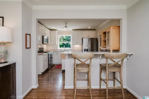 601 Oakmoor Drive Homewood AL 35209
