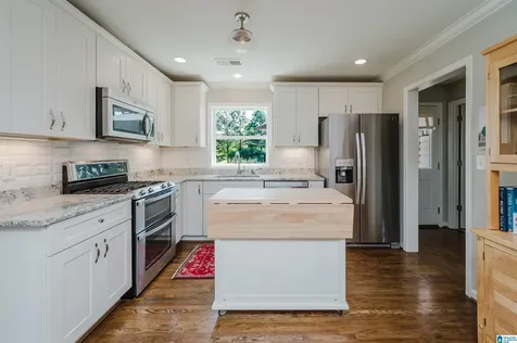 601 Oakmoor Drive Homewood AL 35209