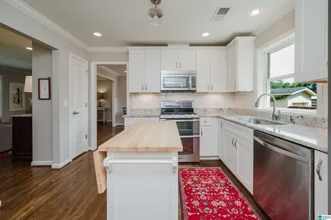 601 Oakmoor Drive Homewood AL 35209