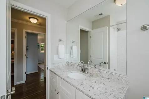 601 Oakmoor Drive Homewood AL 35209