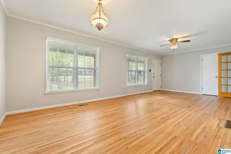 304 N Burbank Drive Hoover AL 35226
