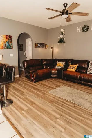 226 Cambrian Ridge Trail Pelham AL 35124