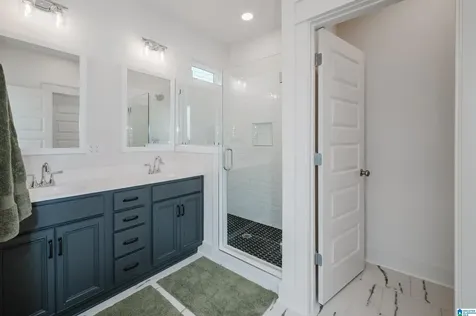 381 Huntley Ridge Bend Pelham AL 35124