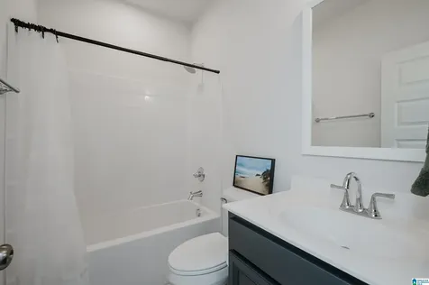 381 Huntley Ridge Bend Pelham AL 35124