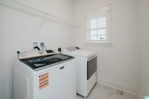 381 Huntley Ridge Bend Pelham AL 35124