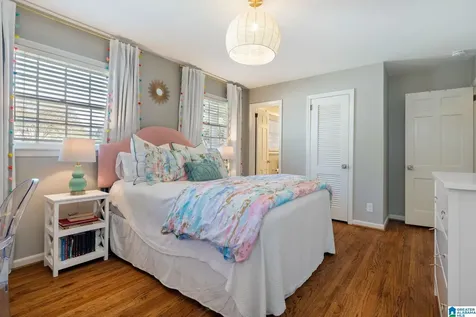 4109 Brook Way Birmingham AL 35213