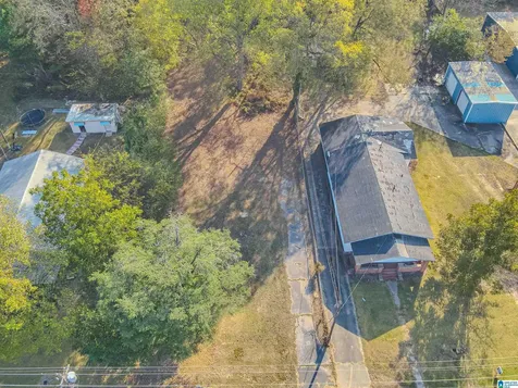 8021 Highway 31 Calera AL 35040