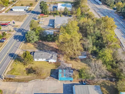 8021 Highway 31 Calera AL 35040