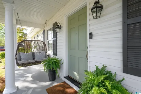 212 Kent Drive Homewood AL 35209