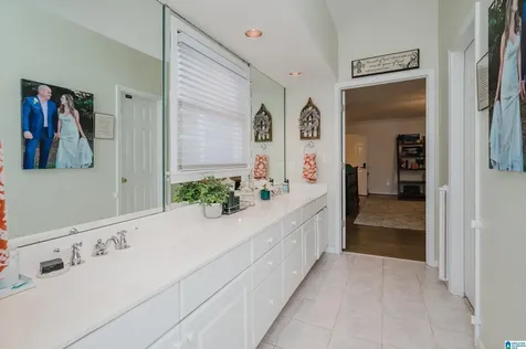 1207 Cheval Lane Vestavia Hills AL 35216
