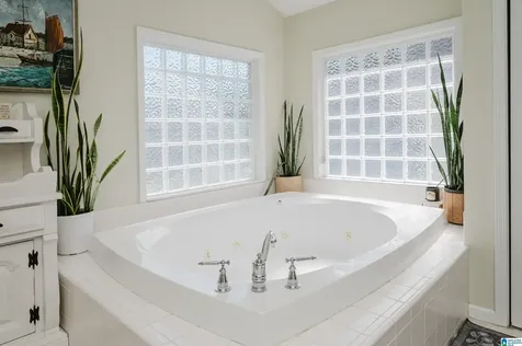 1207 Cheval Lane Vestavia Hills AL 35216