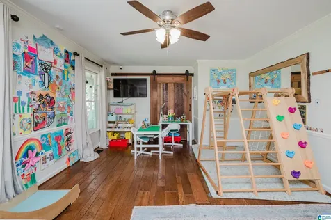 1207 Cheval Lane Vestavia Hills AL 35216