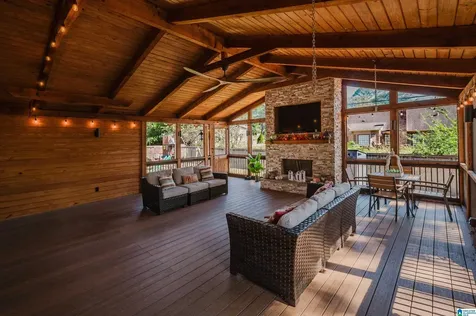 1207 Cheval Lane Vestavia Hills AL 35216