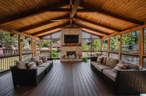 1207 Cheval Lane Vestavia Hills AL 35216