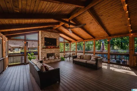 1207 Cheval Lane Vestavia Hills AL 35216