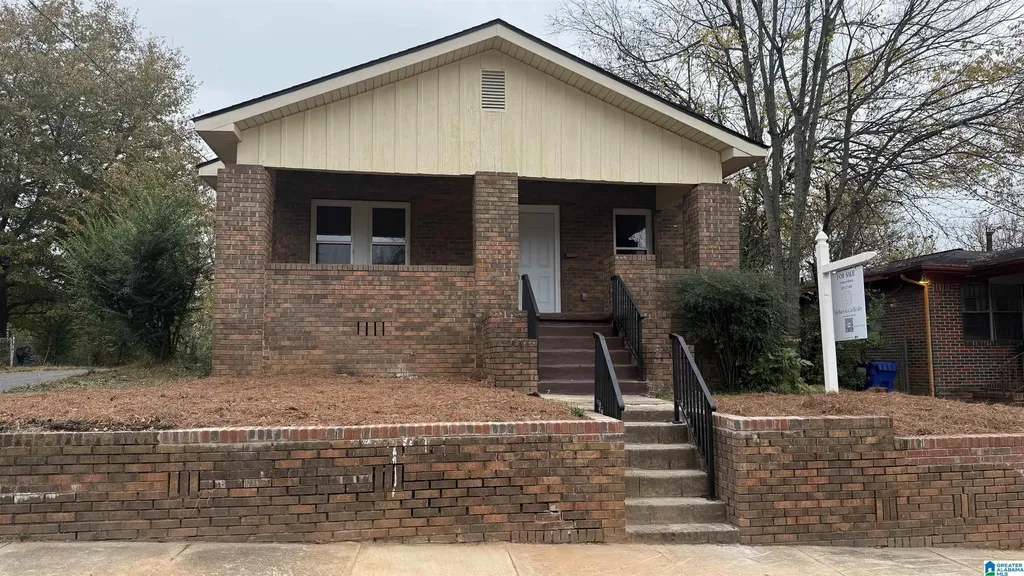 5301 Court G Fairfield AL 35064