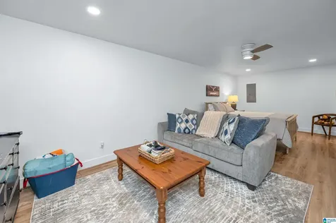 7050 Greenwood Lane Leeds AL 35094