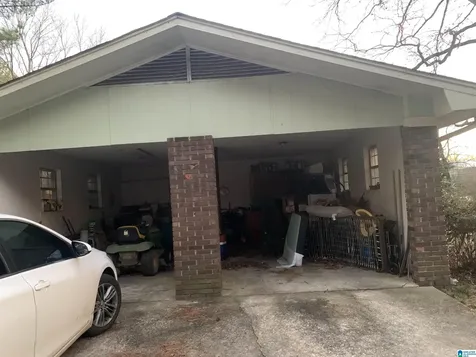 1805 L Drive Fultondale AL 35068