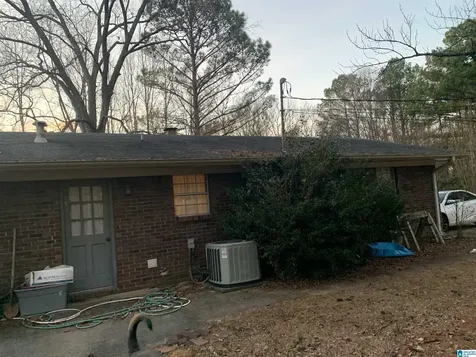 1805 L Drive Fultondale AL 35068