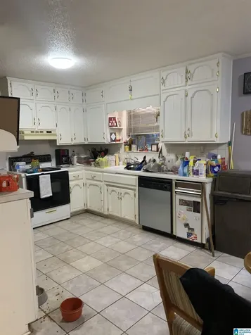 1805 L Drive Fultondale AL 35068