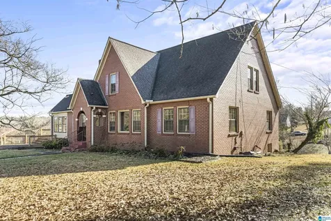 1348 3rd Street SE Cullman AL 35053