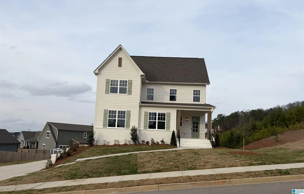 305 Cedar Grove Court Alabaster AL 35114