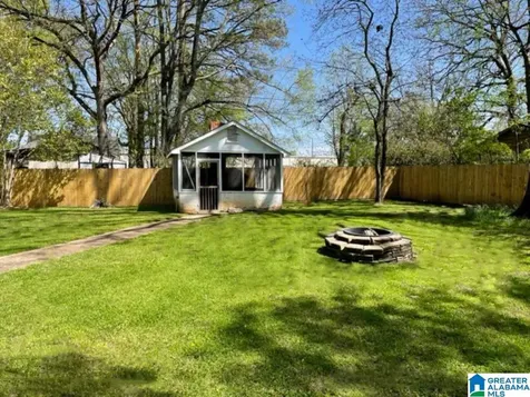 10 Brown Avenue Sylacauga AL 35150