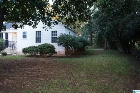 10 Brown Avenue Sylacauga AL 35150