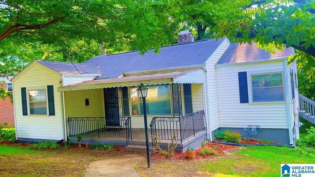 1954 Mountain Drive Birmingham AL 35217