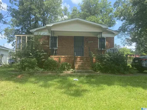 3200 SW Cedar Avenue Birmingham AL 35221