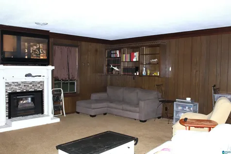 2008 Elkwood Drive Fultondale AL 35068