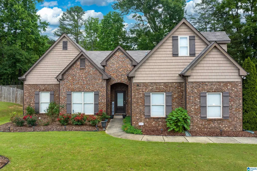 633 Southern Trace Parkway Leeds AL 35094