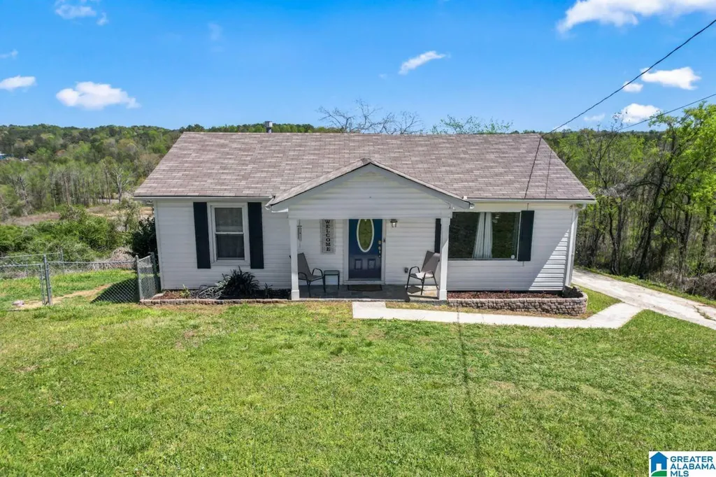 2217 Fulton Drive Fultondale AL 35068