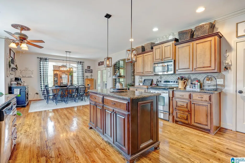 113 Wisteria Drive Alabaster AL 35007