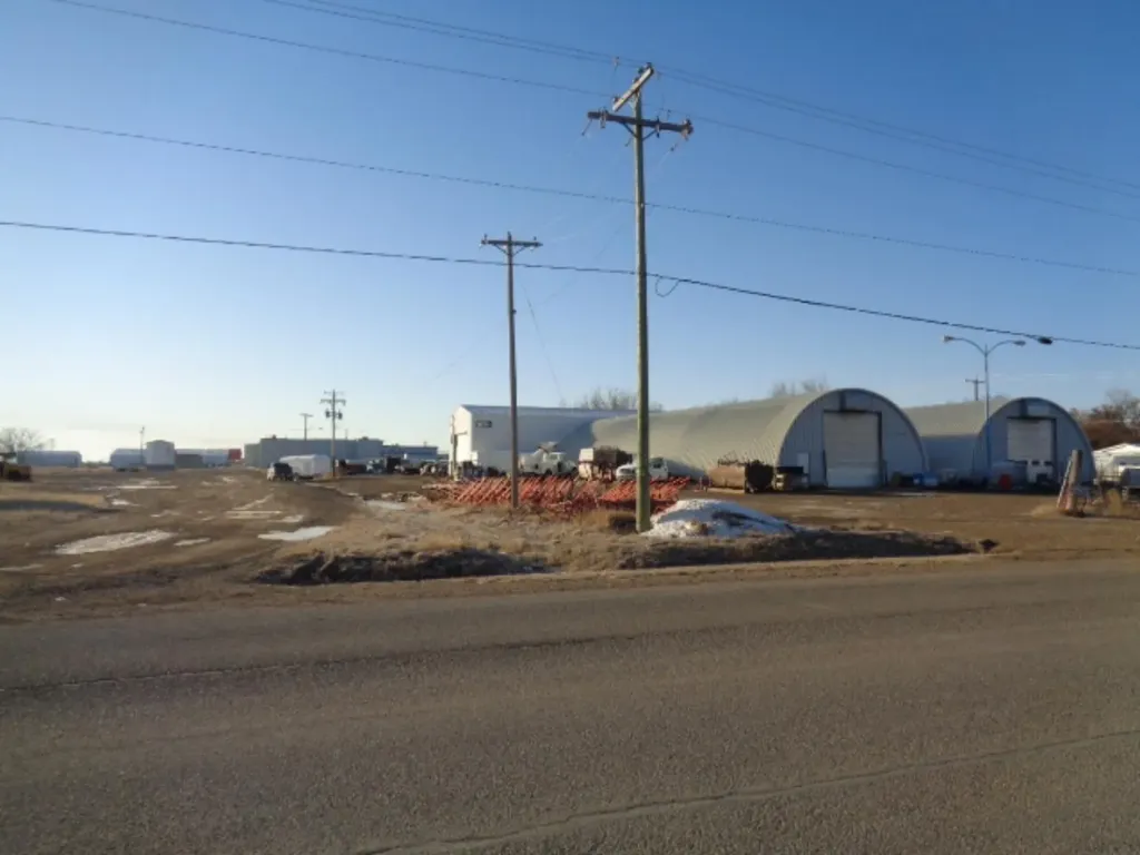 5704 54 Avenue Taber AB T1G 1X3