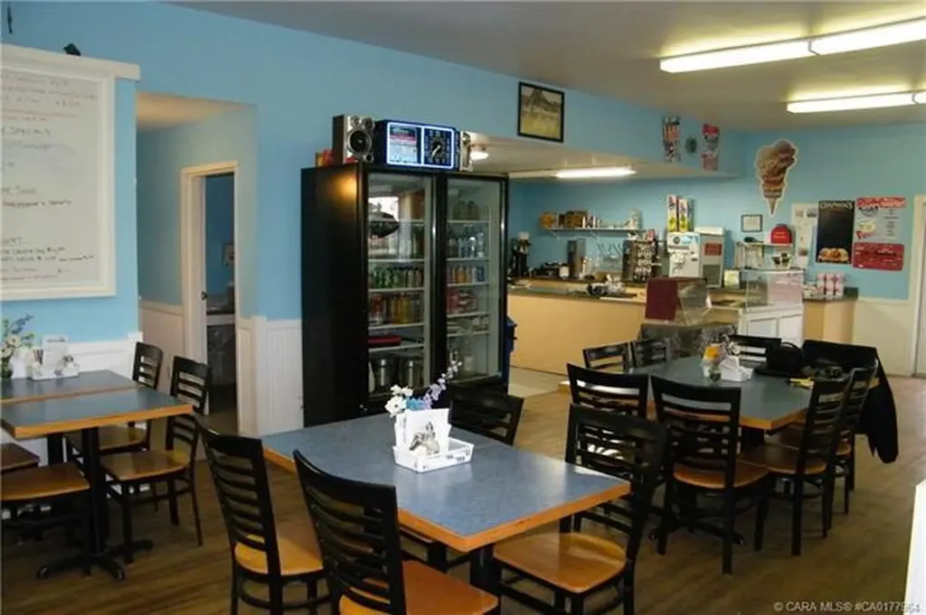 4706 43 Avenue Forestburg AB T0B 1N0