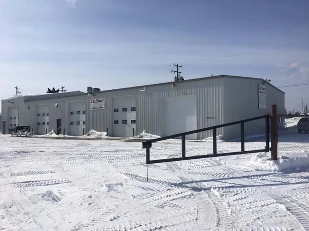 3511 35 Avenue Whitecourt AB