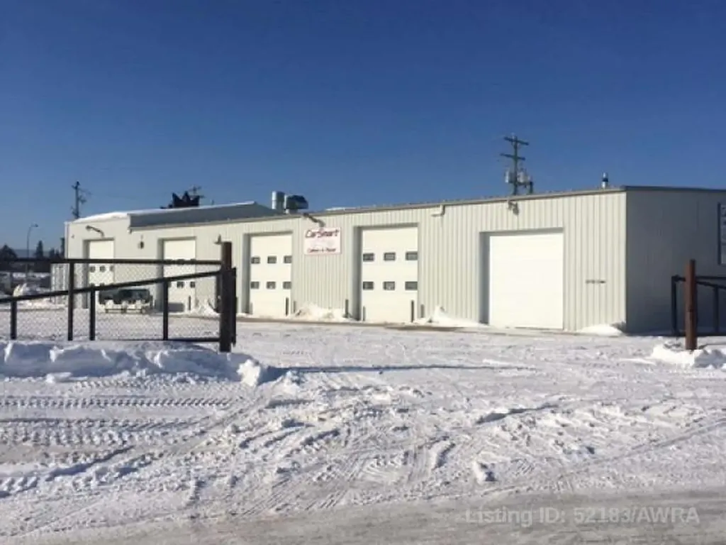 3511 35 Avenue Whitecourt AB