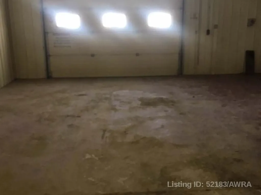 3511 35 Avenue Whitecourt AB