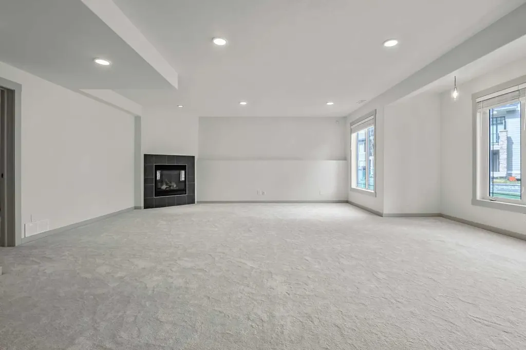 222 Chapala Point SE Calgary AB T2X 3W9