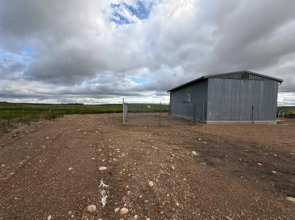 NE 1 26 19 W4 Rr 190 Rural Wheatland County AB T0J0Y0