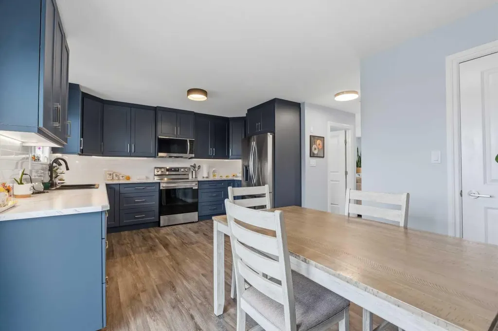 108 Wellwood Drive Whitecourt AB T7S 0C6